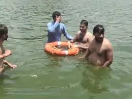 1759575880 download (2)